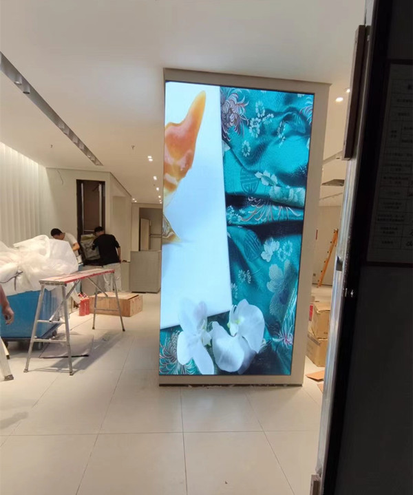 琼山商场门店转角LED显示屏